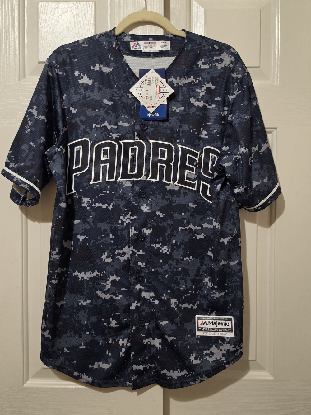 NWT Rare Majestic Padres #18 Austin Camo Military Appreciation Jersey Mens M MLB